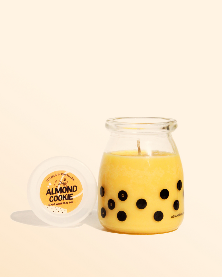 Almond Cookie Candle